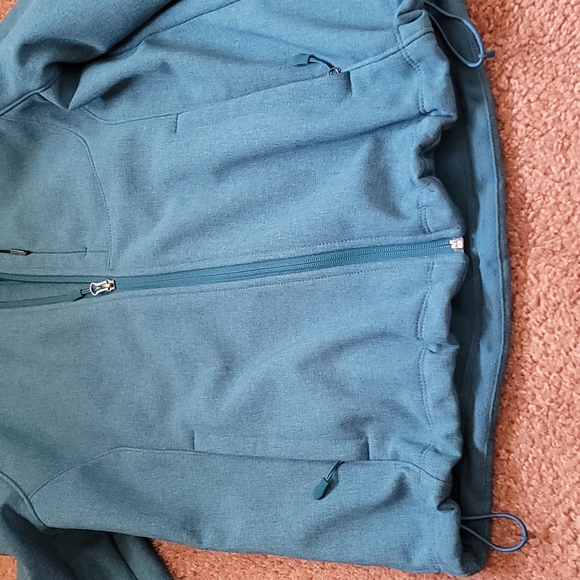 Kirkland Rain Jacket - Picture 4 of 7